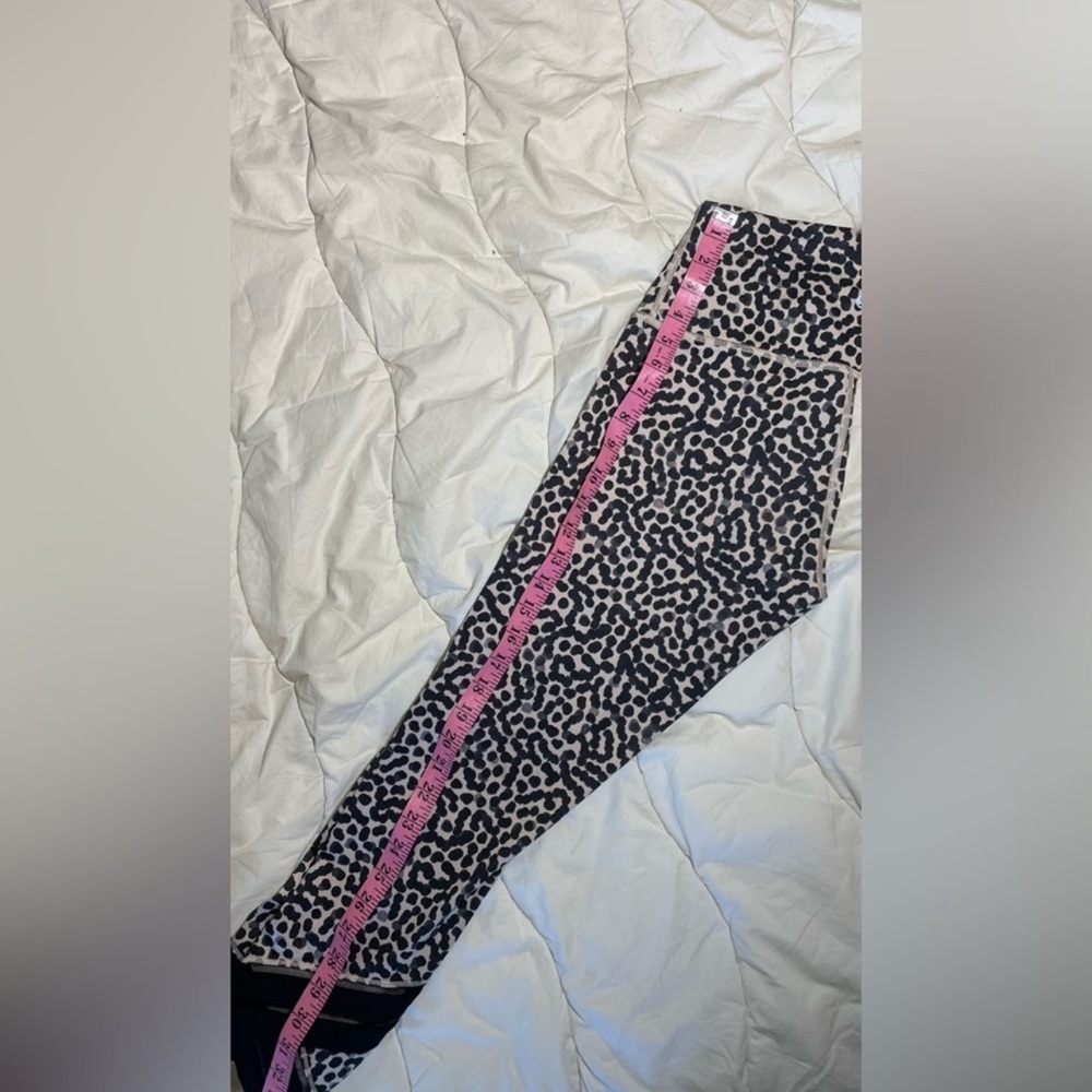 lululemon athletica Black and cream Patterned Leggings